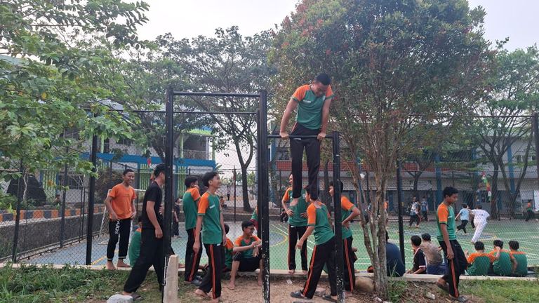 Kegiatan ekstrakurikuler santri Orenz